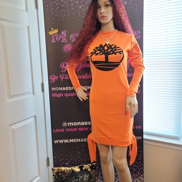 "Bodycon Mini Dress" - Picture 3 of 8